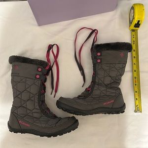 Columbia Girls Omni Grip 200 Grams Gray Waterproof Faux Fur Snow Boot Size US 4